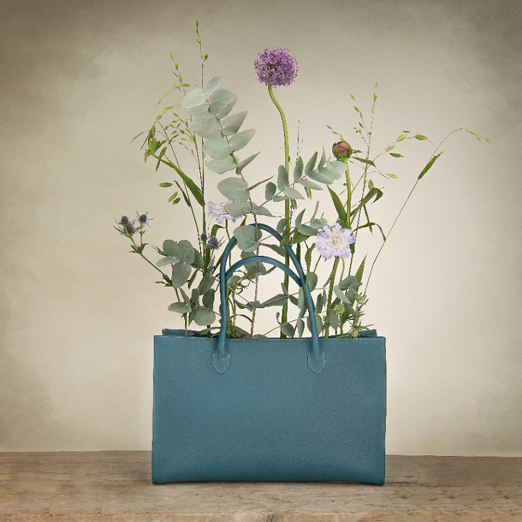 Bag with flowers